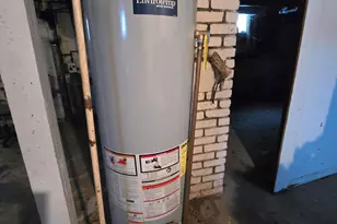 77 Eldred St, Battle Creek, MI 49015 - Photo 3