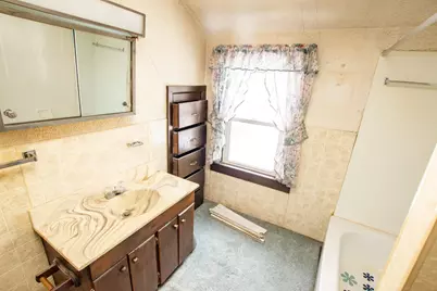 105 W Telegraph Street, Dowagiac, MI 49047 - Photo 9