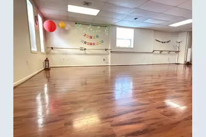 2385 S Huron Parkway, Ann Arbor, MI 48104 - Photo 3