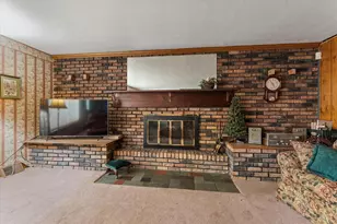 19466 US-12, Edwardsburg, MI 49112 - Photo 3