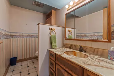 19466 U.S. 12, Edwardsburg, MI 49112 - Photo 9