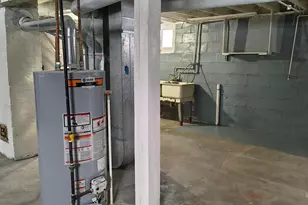 1560 6th St, Muskegon, MI 49441 - Photo 13