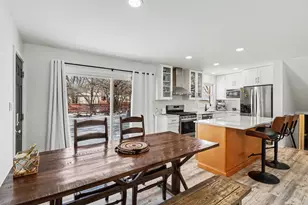 2444 Darrow Dr, Ann Arbor, MI 48104 - Photo 7