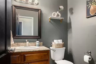 47376 Hidden Meadows Dr, Macomb, MI 48044 - Photo 11