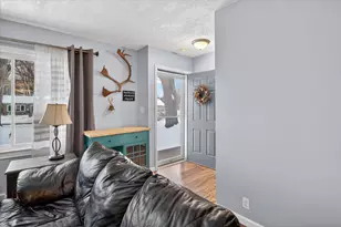 2710 Leland Dr, Jackson, MI 49203 - Photo 5