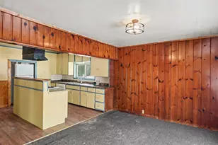 718 S Mill St, Reed City, MI 49677 - Photo 7