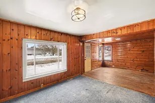 718 S Mill St, Reed City, MI 49677 - Photo 5