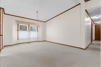 420 Blenheim Place, Lansing, MI 48906 - Photo 7