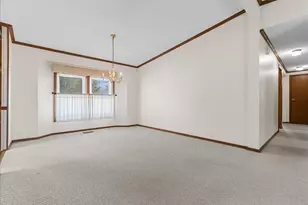 420 Blenheim Pl, Lansing, MI 48906 - Photo 7