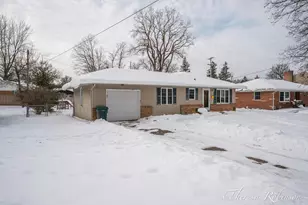 160 Boltwood Dr NE, Grand Rapids, MI 49505 - Photo 29