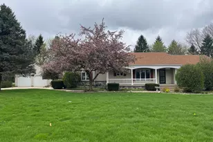 20350 Old 205, Edwardsburg, MI 49112 - Photo 3
