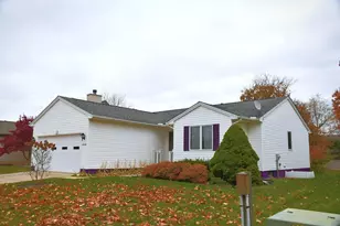 1040 Heritage Dr, Saline, MI 48176 - Photo 9