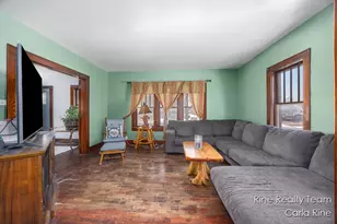 113 Powers St, Cadillac, MI 49601 - Photo 9