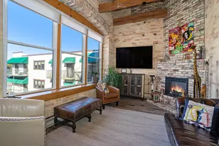 110 N Harbor Dr, Grand Haven, MI 49417 - Photo 9