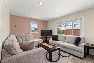 5845 Plainfield St, Dearborn Heights, MI 48127 - Photo 15