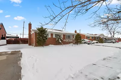 5845 Plainfield Street, Dearborn Heights, MI 48127 - Photo 1