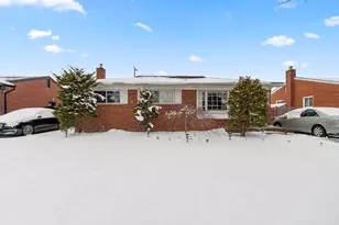 5845 Plainfield St, Dearborn Heights, MI 48127 - Photo 3