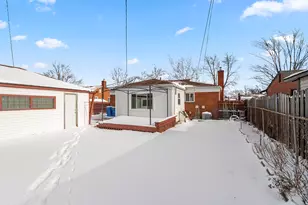 5845 Plainfield St, Dearborn Heights, MI 48127 - Photo 33