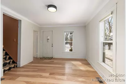 1037 Lilac Court NE, Grand Rapids, MI 49503 - Photo 15