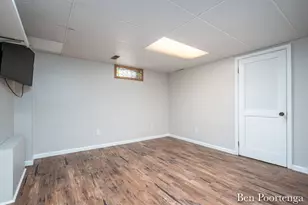 2646 Monroe Ave NE, Grand Rapids, MI 49505 - Photo 47