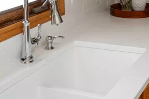 2646 Monroe Ave NE, Grand Rapids, MI 49505 - Photo 17