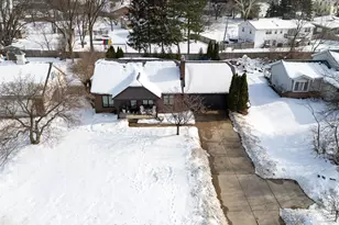 2646 Monroe Ave NE, Grand Rapids, MI 49505 - Photo 9