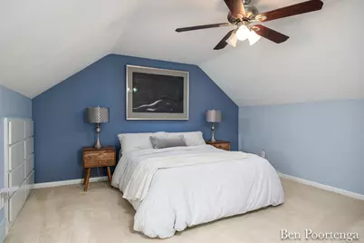 2646 Monroe Avenue NE, Grand Rapids, MI 49505 - Photo 31