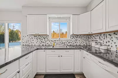 10045 Nichols Road, Montrose, MI 48457 - Photo 7