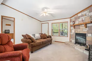 608 Kentucky Ave, South Haven, MI 49090 - Photo 27