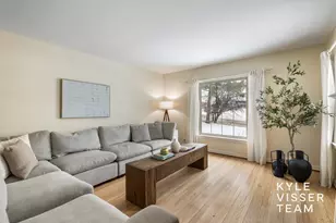 849 Maxwell Ave SE, East Grand Rapids, MI 49506 - Photo 3