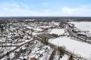 849 Maxwell Ave SE, East Grand Rapids, MI 49506 - Photo 49