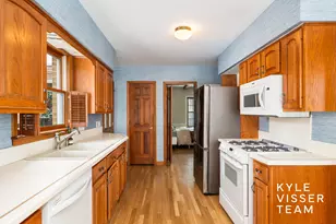 849 Maxwell Ave SE, East Grand Rapids, MI 49506 - Photo 9