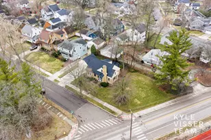 849 Maxwell Ave SE, East Grand Rapids, MI 49506 - Photo 43