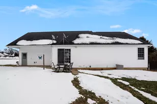 7927 Lancaster Ln, East Leroy, MI 49051 - Photo 25