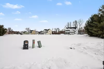 573 Wittenberg Path, Saint Joseph, MI 49085 - Photo 11