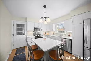 7617 Primrose Ln, Portage, MI 49024 - Photo 7