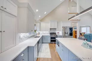 3495 Diamond Ridge Dr NE, Rockford, MI 49341 - Photo 15