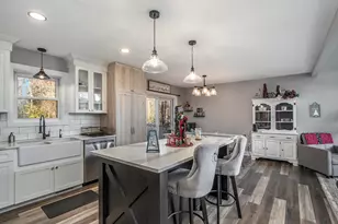 5020 Roundtree Dr, Middleville, MI 49333 - Photo 11