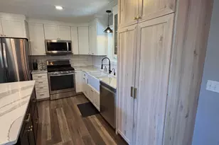 5020 Roundtree Dr, Middleville, MI 49333 - Photo 11