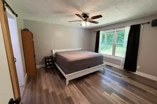 5020 Roundtree Dr, Middleville, MI 49333 - Photo 17