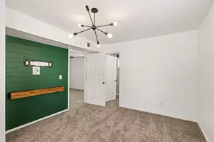 1824 Humphrey St, Kalamazoo, MI 49048 - Photo 9