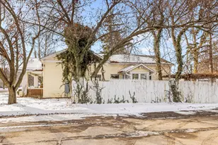 136 Orchard St, Morenci, MI 49256 - Photo 21