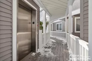 810 S Harbor Dr, Grand Haven, MI 49417 - Photo 9