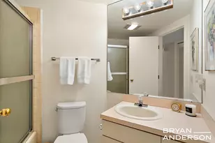 810 S Harbor Dr, Grand Haven, MI 49417 - Photo 31