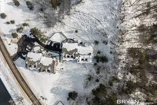 810 S Harbor Dr, Grand Haven, MI 49417 - Photo 43