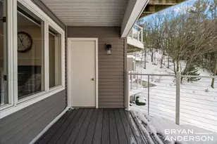 810 S Harbor Dr, Grand Haven, MI 49417 - Photo 39