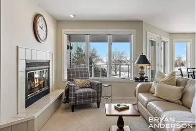 810 S Harbor Drive #16, Grand Haven, MI 49417 - Photo 13