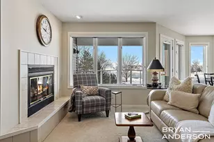 810 S Harbor Dr, Grand Haven, MI 49417 - Photo 13