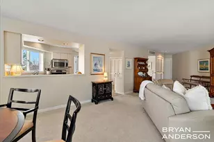 810 S Harbor Dr, Grand Haven, MI 49417 - Photo 17