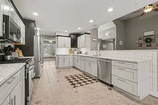 191 Turnberry Ln, Battle Creek, MI 49015 - Photo 9